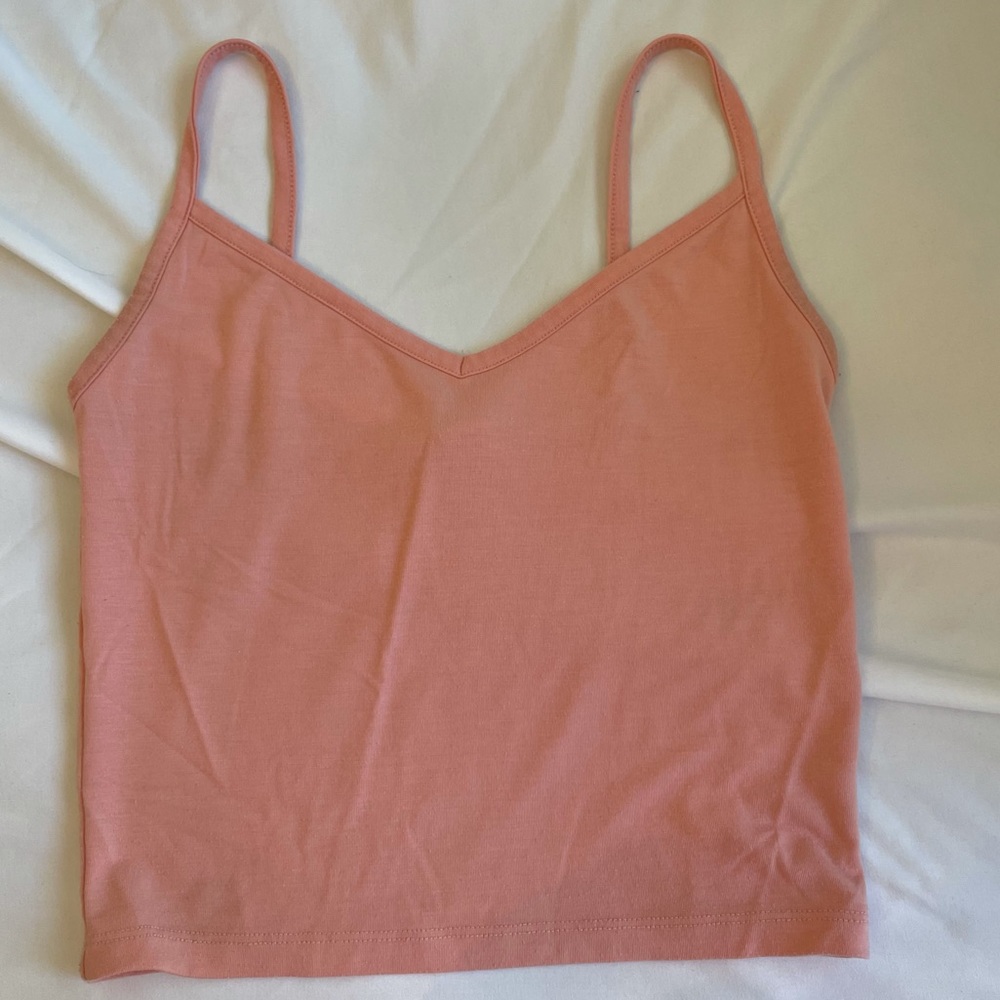 Pink cropped tank top